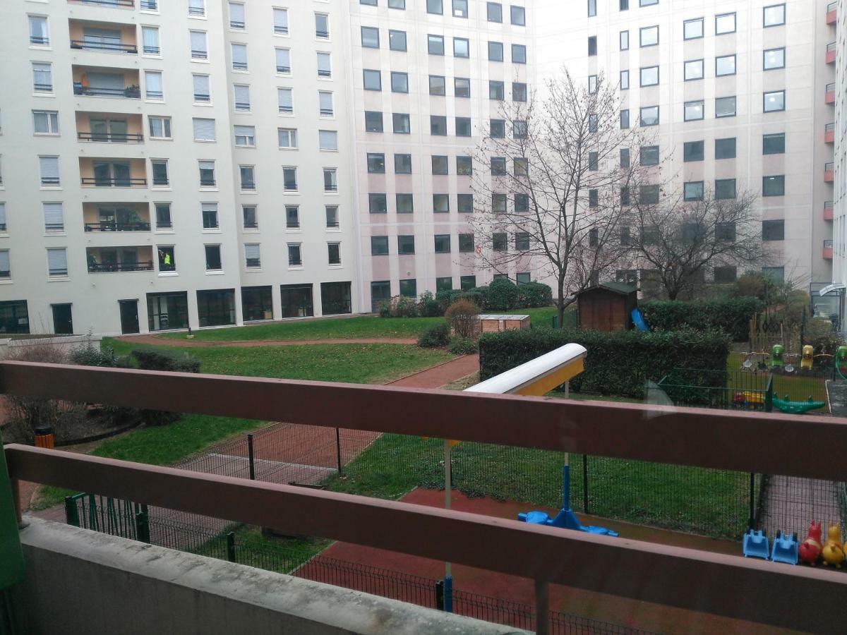 Bel Et Spacieux Appartement De 84 M² Avec Parking Tres Proche Du Metro Garibaldi Lyon Luaran gambar
